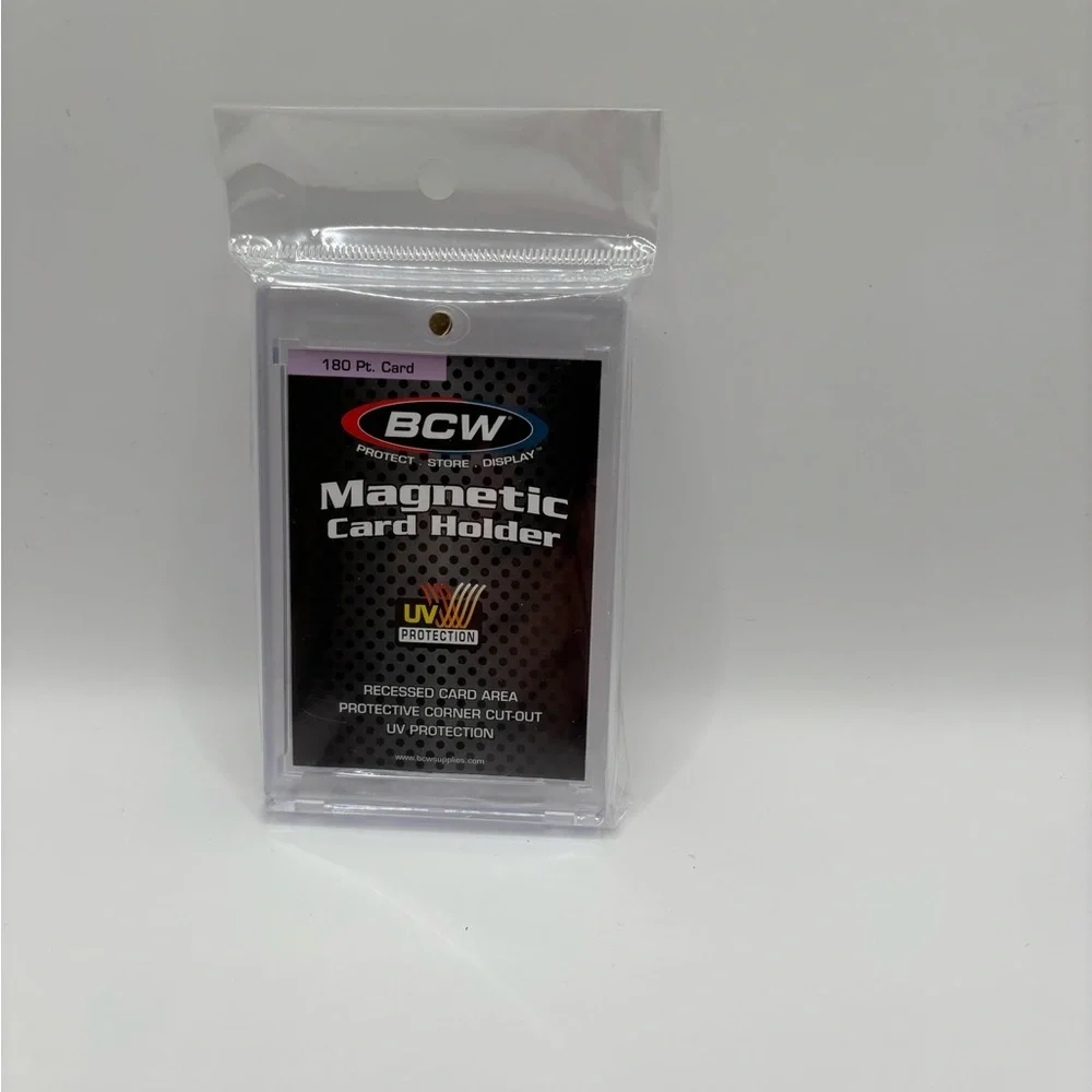 BCW 1-MCH-180 Magnetic Sports/Trading Card Holder 180 Pt. Cards.